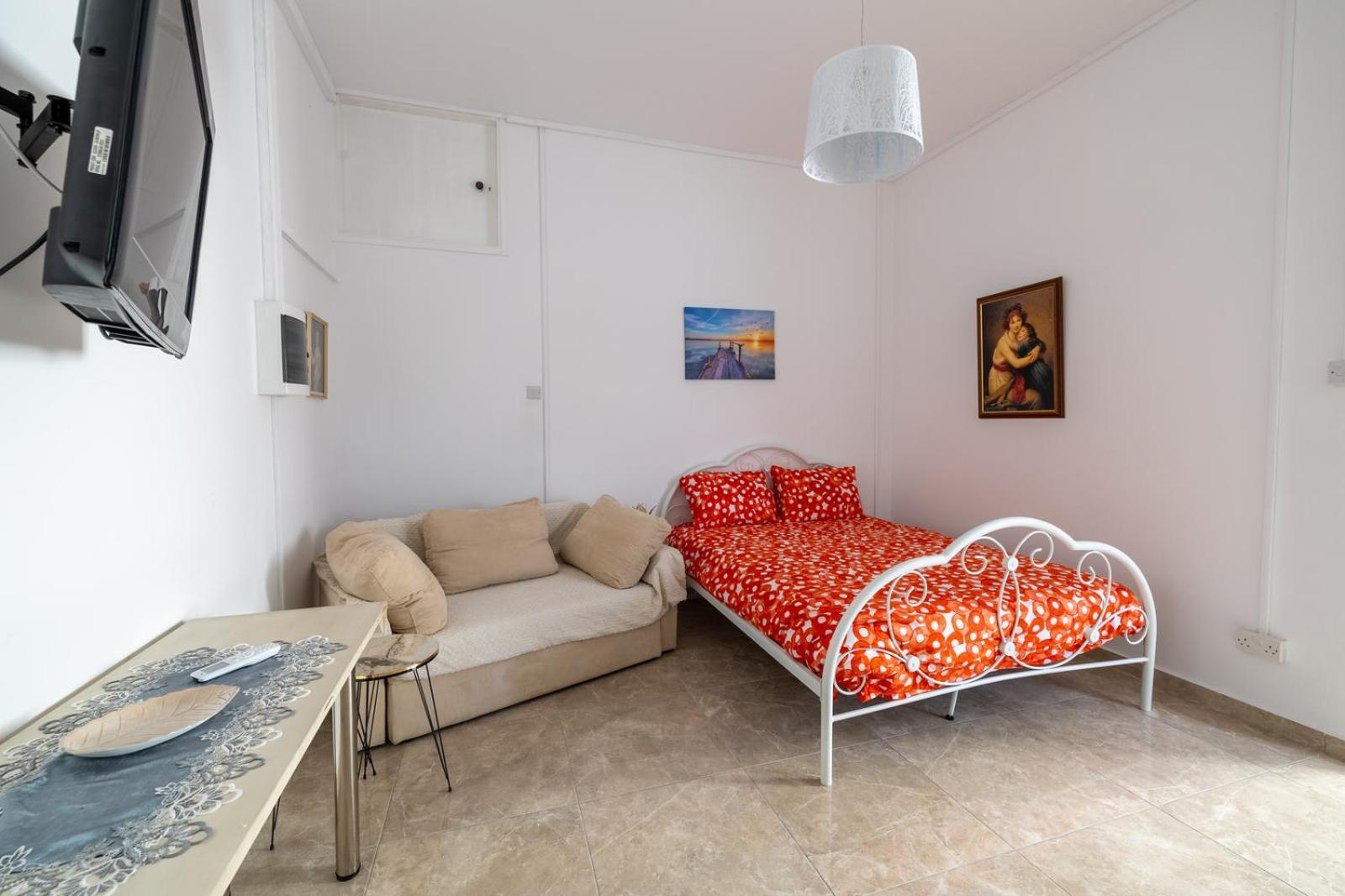 Studio In The Heart Of The City Paphos Exterior foto